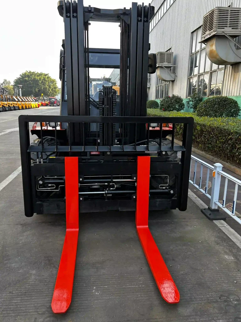 Rough Terrain Lift Trucks