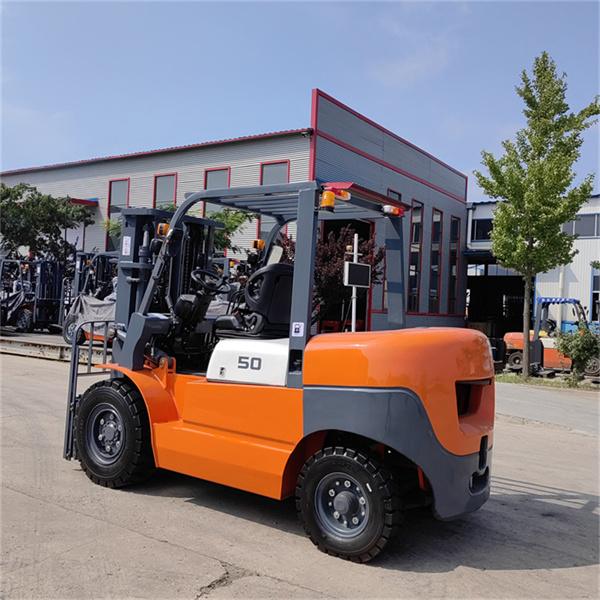 diesel forklift 3