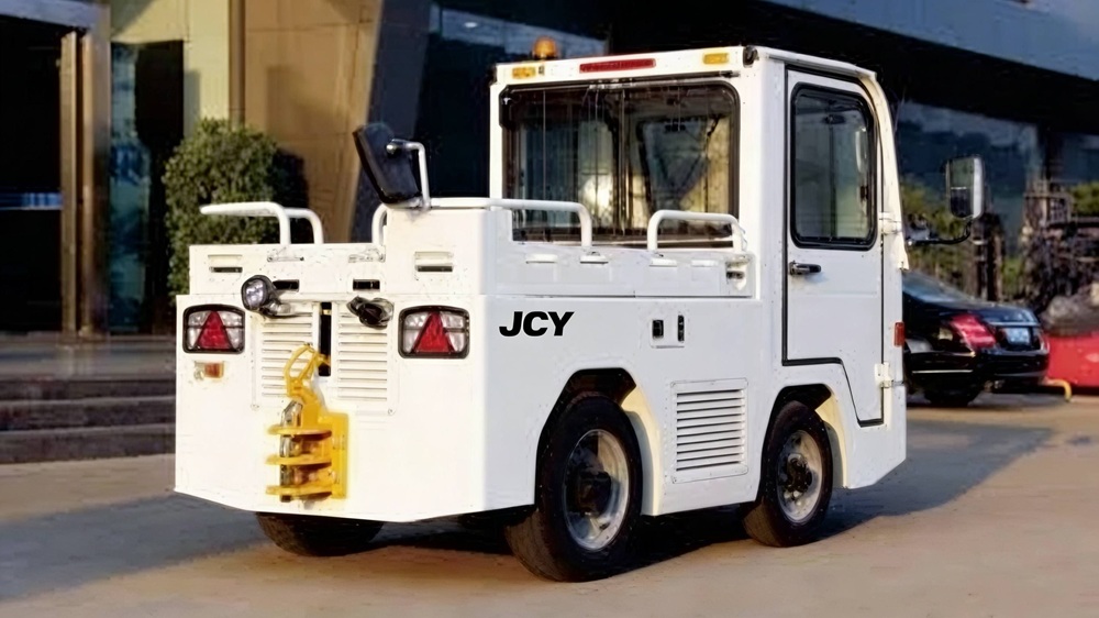 Electric Baggage Tractor