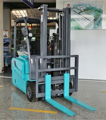 3 WHEEL ELECTRIC FORKLIFT