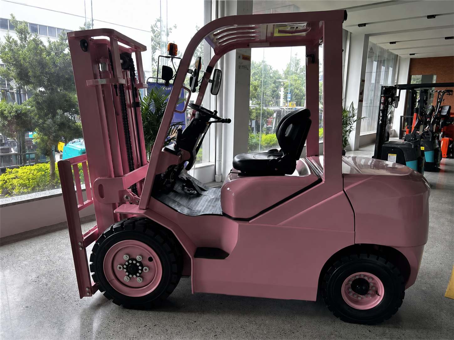 3ton pink high voltage lithium battery electric forklift