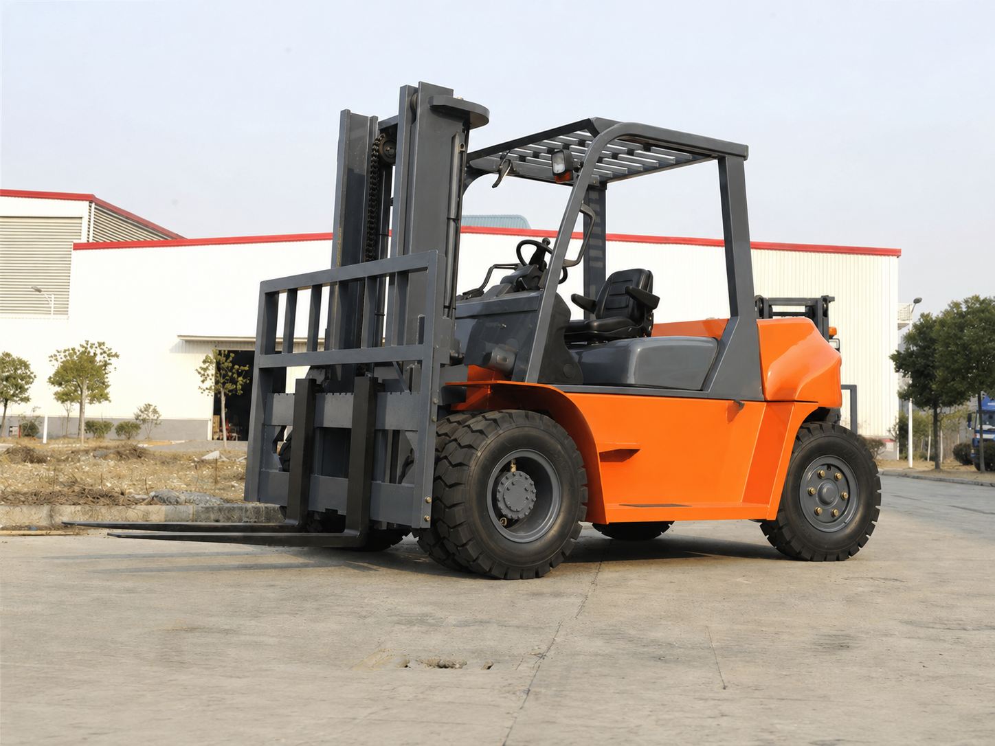 Wide-View Mast and Hydraulic System Performance in 5-10 Ton Heavy-Duty Forklifts What Affects Operator Efficiency