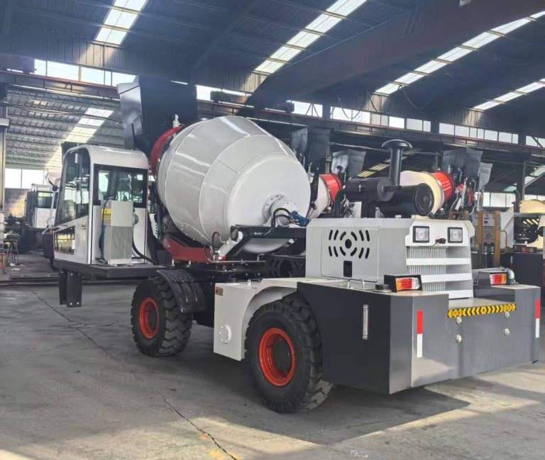 Self Loading Concrete Mixer