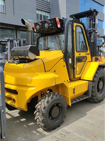 How to Choose the Right Rough Terrain Forklift Capacity插图2 3ton rough terrain forklift