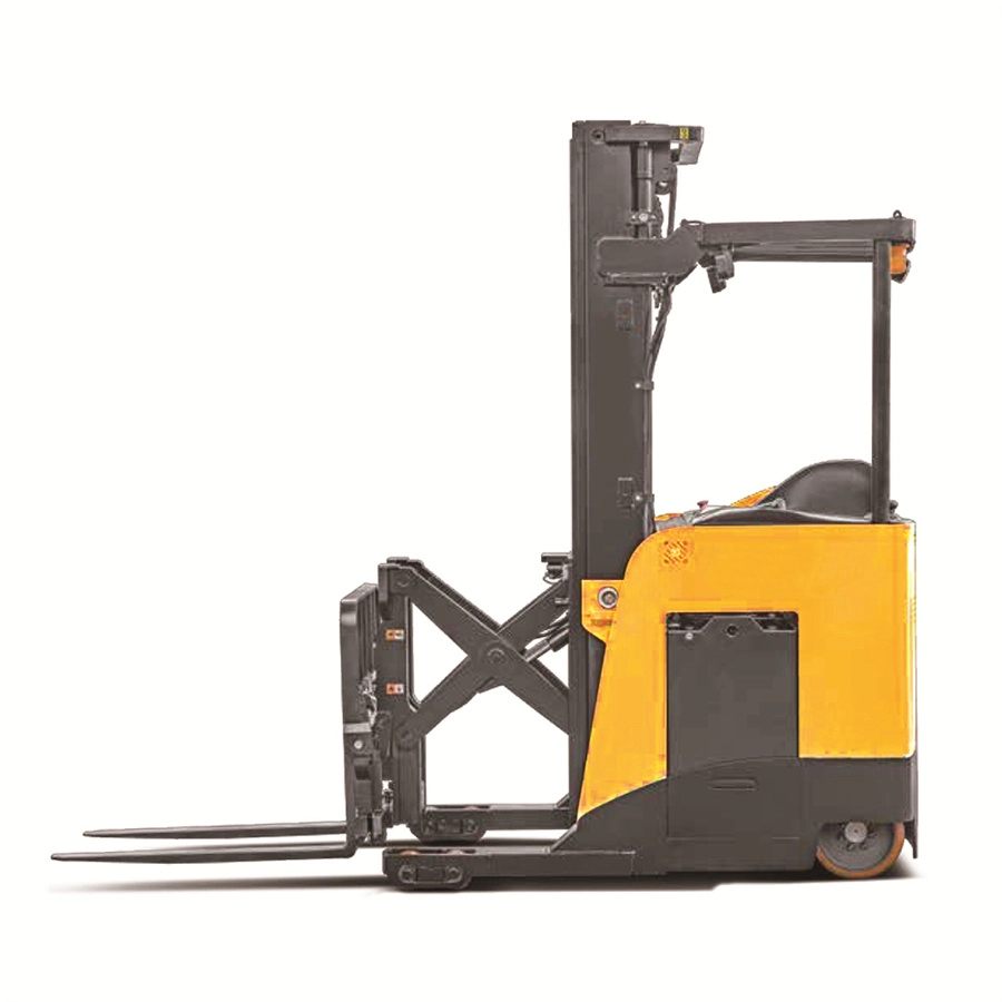 warehouse-forklift-1