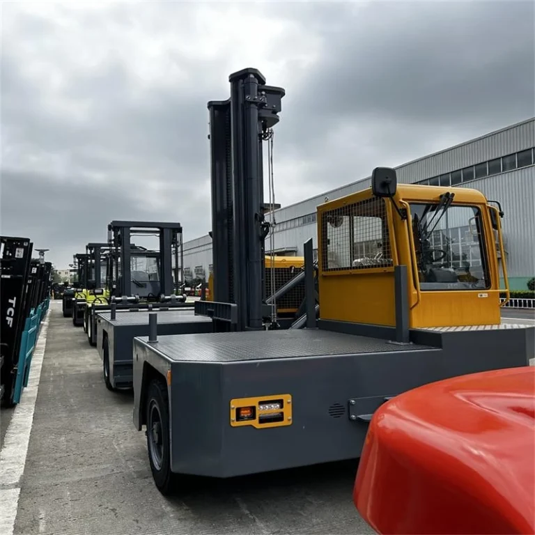 Industrial Side Loader Forklifts-1