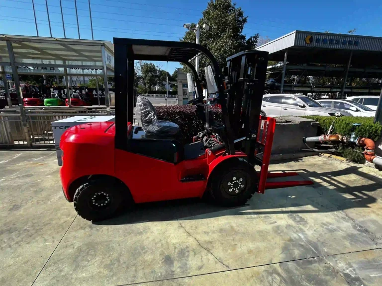 Small Diesel Forklifts-1