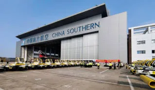 blb80-self-propelled-conveyor-belt-loader-1